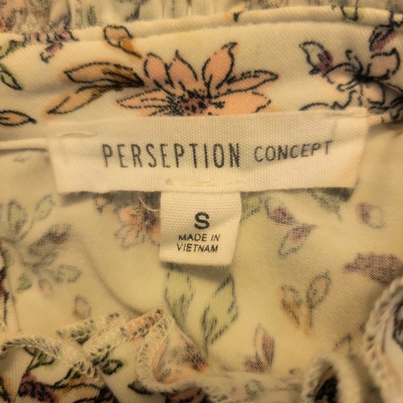 PerSeption Concepts Floral Sleeveless Ruffle Detail Blouse - Size S - Picture 6 of 10